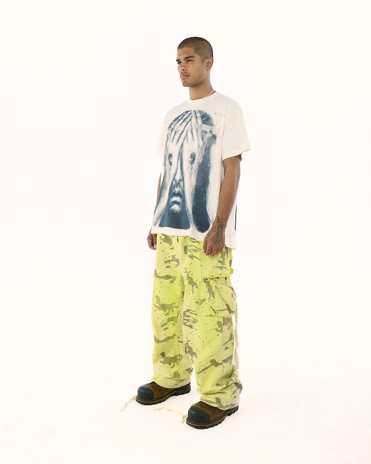 Jesus Eyes T-Shirt - Image 6